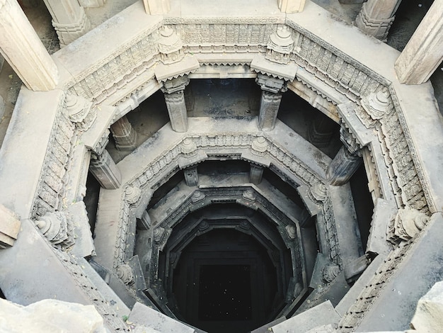 Foto vista ad angolo basso dell'edificio storico