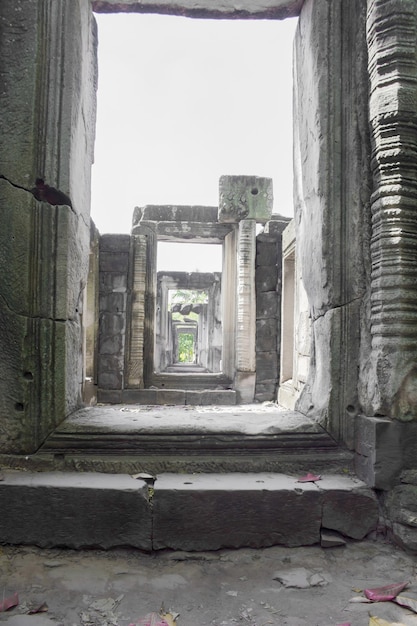 Photo low angle view of historical building