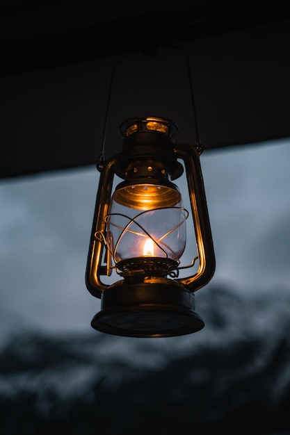 Photo low angle view of illuminated light bulb