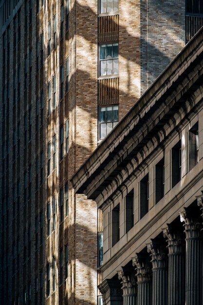 Photo low angle view of modern building in city