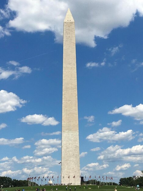 Photo low angle view of monument