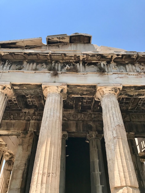 Foto vista a basso angolo del vecchio edificio