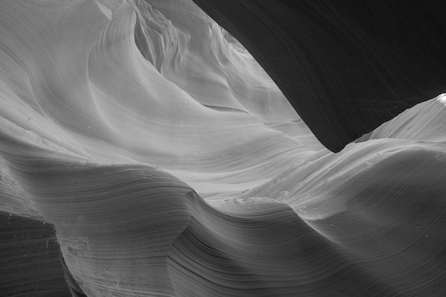 Photo low angle view of rock formation at antelope canyon