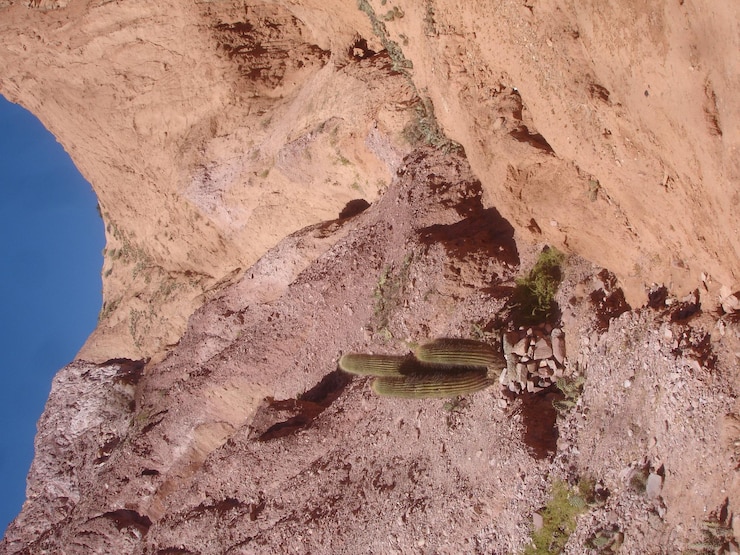 Photo low angle view of rocks
