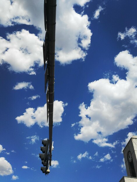 Foto vista del cielo ad angolo basso