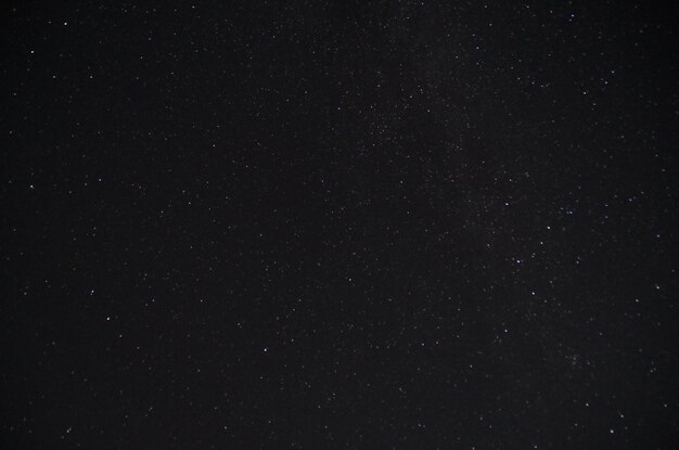 Photo low angle view of stars against sky at night