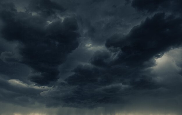 Photo low angle view of storm clouds against sky