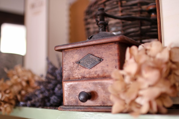 Photo low angle view of vintage coffee grinder