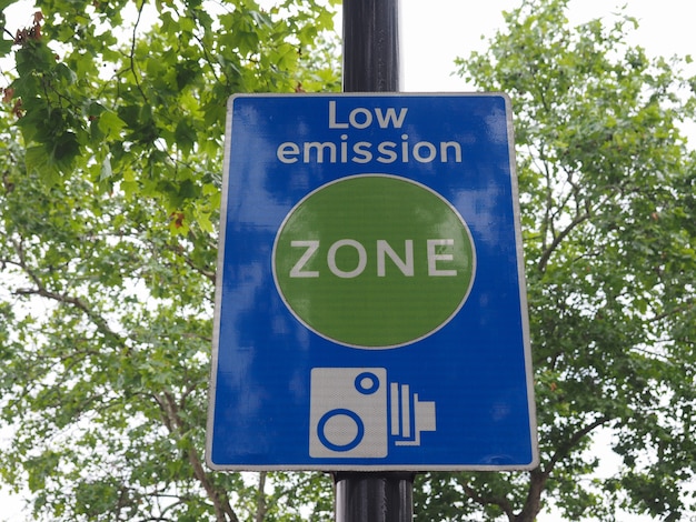 Low emission zone sign in London