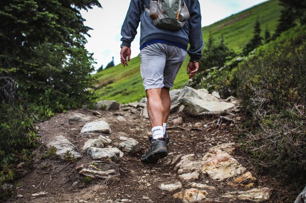 Photo low section of man on mountain