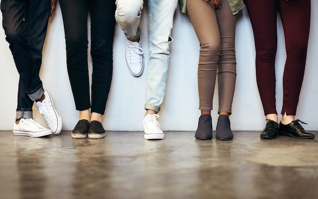 Photo low section of people dancing on hardwood floor