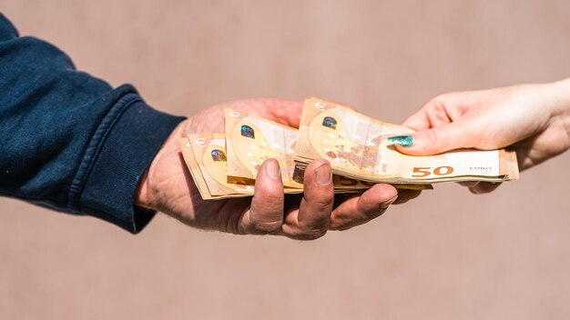 Photo low section of woman holding toy