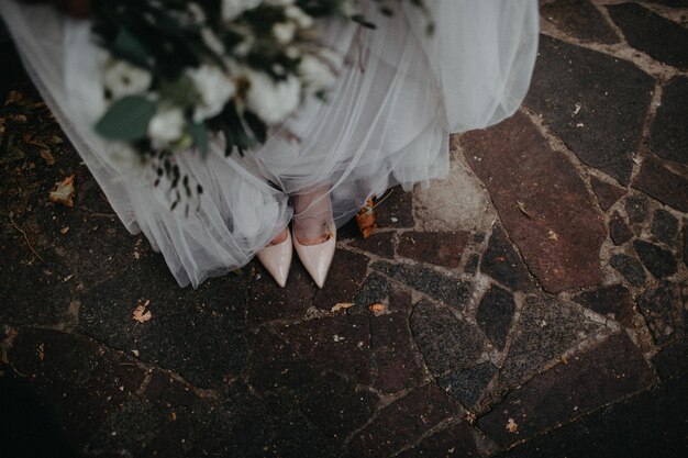 Photo low section of woman standing on floor