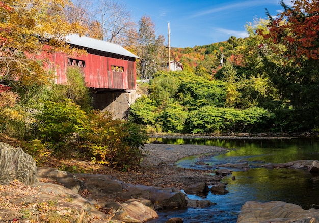 Photo lower covered bridge in northfield falls vermont