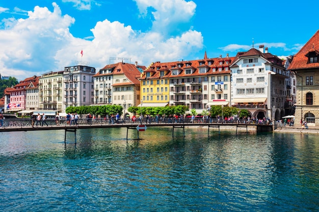 Lucerna o città di lucerna svizzera