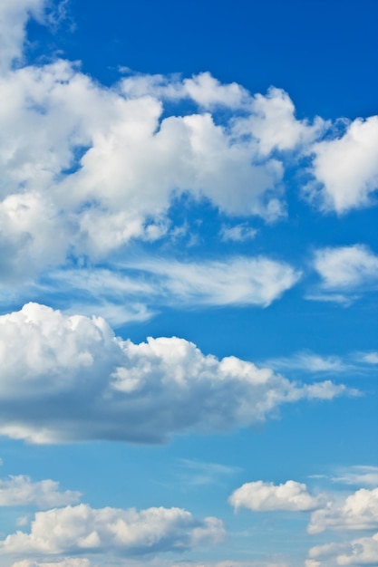 Lucht en wolken milieu natuur achtergrond weer en meteorologie concept