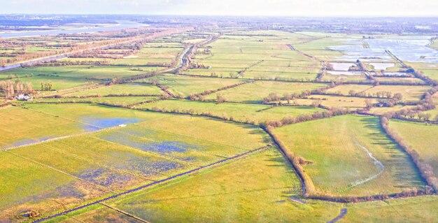 Foto luchtbeeld van landbouwlandschap