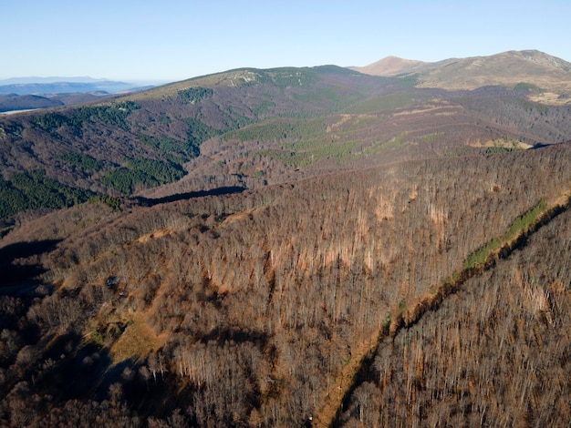 Luchtbeeld van Petrohan Pass Balkanbergen Bulgarije