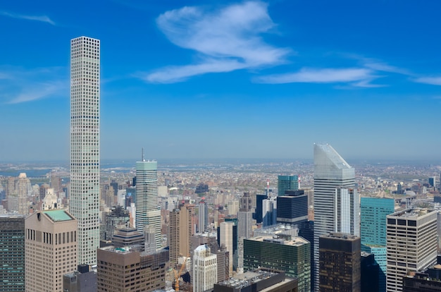 Luchtfoto bovenaanzicht van New York City skyline van bovenaf, stedelijke wolkenkrabbers, stadsgezicht van Manhattan