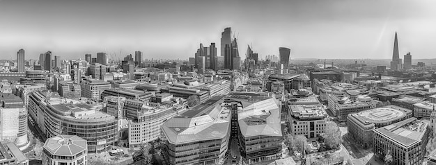 Luchtfoto met de skyline van de stad van Londen Engeland Uk