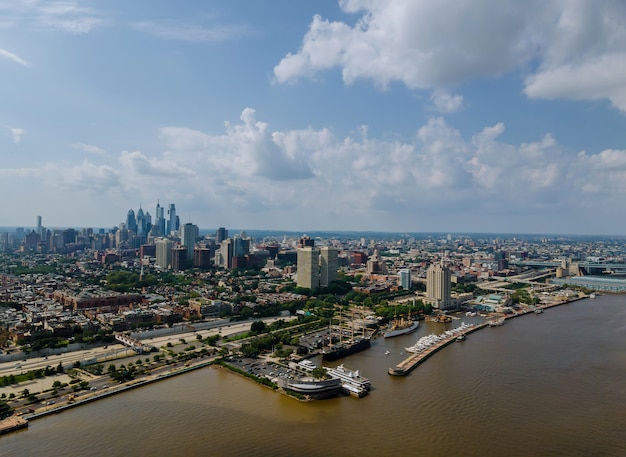 Luchtfoto uitzicht over de skyline van Philadelphia met PA USA