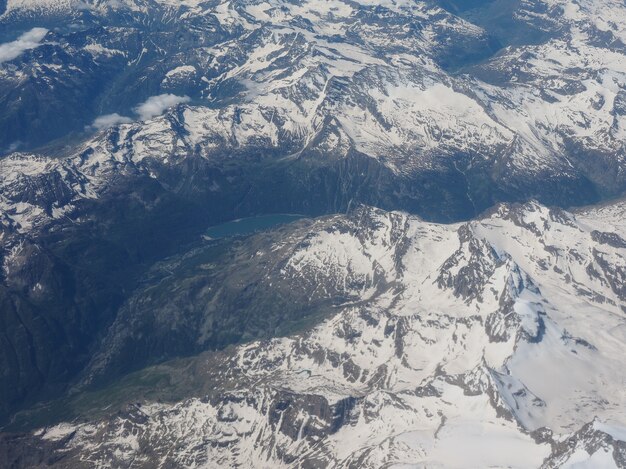 Luchtfoto van de Alpen berg