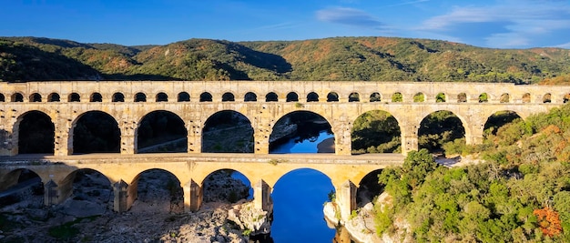 Luchtfoto van de beroemde Pont du Gard