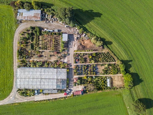 Luchtfoto van de boerderij