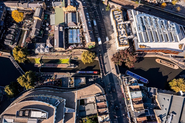 Luchtfoto van de Camden Lock Market in Londen, Verenigd Koninkrijk. Video van de Camden Town in Londen.