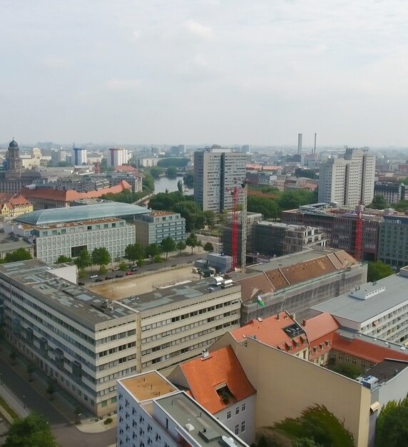 Luchtfoto van de skyline van Berlijn, Duitsland.