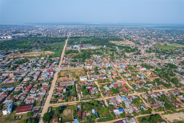 Luchtfoto van de stad Pucallpa hoofdstad van de provincie Ucayali