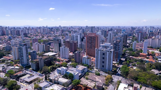 Luchtfoto van de stad Sao Paulo, Brazilië. In de buurt van Vila Clementino, Jabaquara.