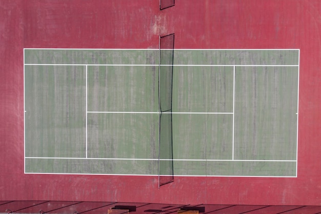 Luchtfoto van een tennisbaan