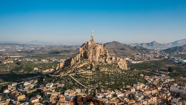 Luchtfoto van het kasteel van Monteagudo in Murcia