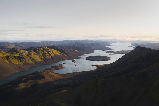 Luchtfoto van highland in ijsland