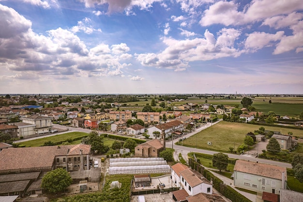 Luchtfoto van Villanova del Ghebbo Noord-Italië