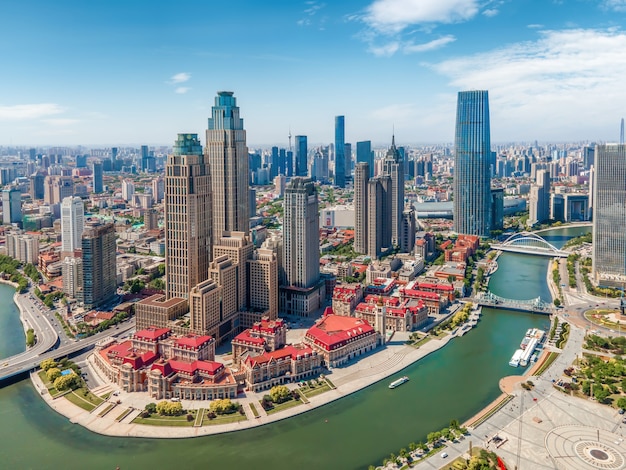 Luchtfotografie van de skyline van het landschapsarchitectuur van de stad van Tianjin