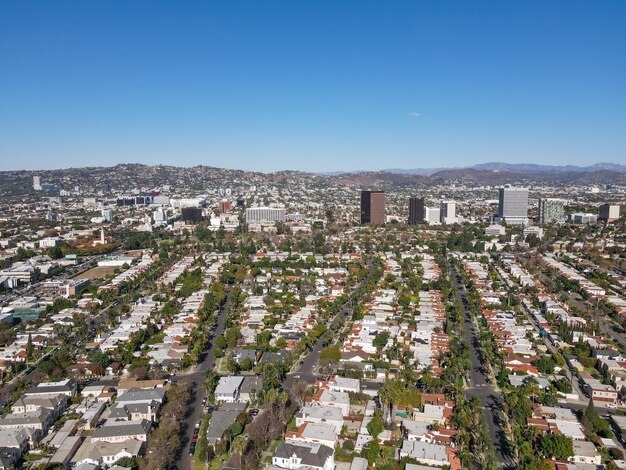 Luchtmening boven MidCity-buurt in Centraal Los Angeles, Californië, de V.S