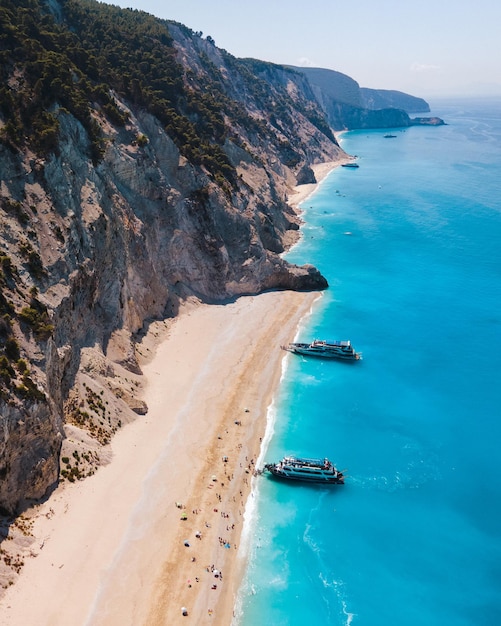 Luchtmening van egremni-strand Lefkada-eiland Griekenland