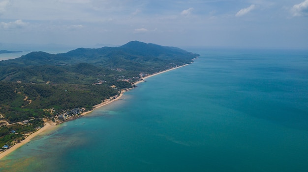 Luchtmeningslandschap van Koh Lanta, Krabi Thailand