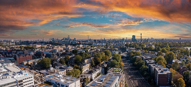 Luchtpanoramascène van het financiële district van de stad van Londen