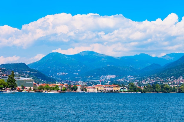 Lugano meer en stad zwitserland