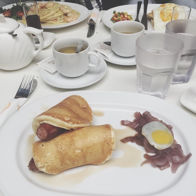 Photo lunch served on table