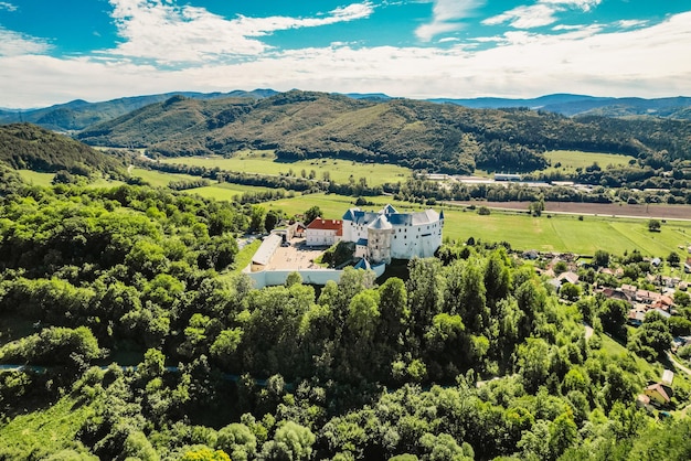 Lupciansky Castle Slovenska Lupca in de buurt van Banska Bystrica Slowakije Slowakije kasteel