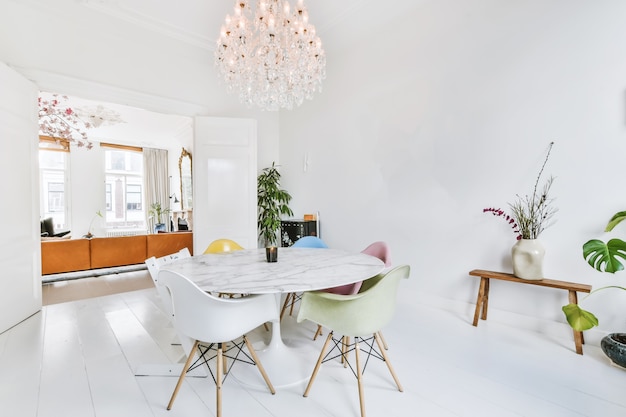 Luxe en mooi eetkamer interieur