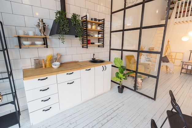 Luxe modern ontwerp van een gezellig klein studio-appartement in Scandinavische stijl
