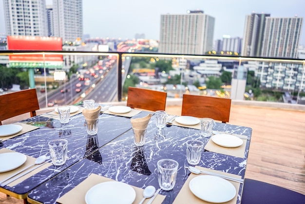 Luxe privé diner op het dak in Bangkok Thailand