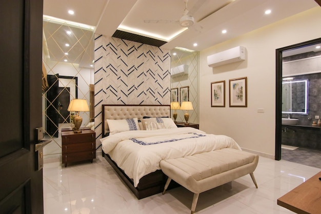 Luxury bedroom Premium Photo