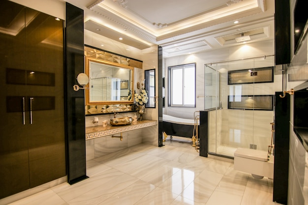 Luxury and modern washroom with  jacuzzi