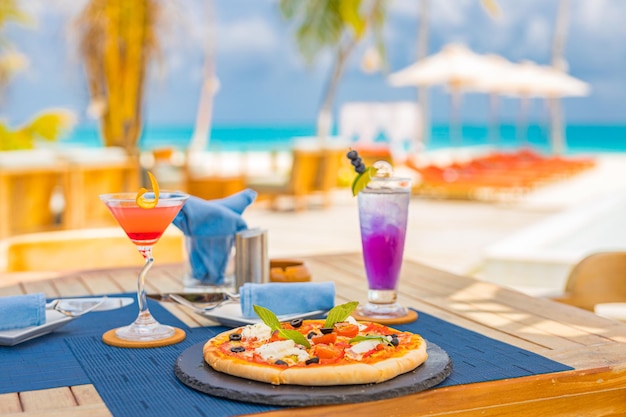 럭셔리 리조트 휴식 풀사이드 야외 해변 레스토랑 열대 섬 카페 바 음료 음식